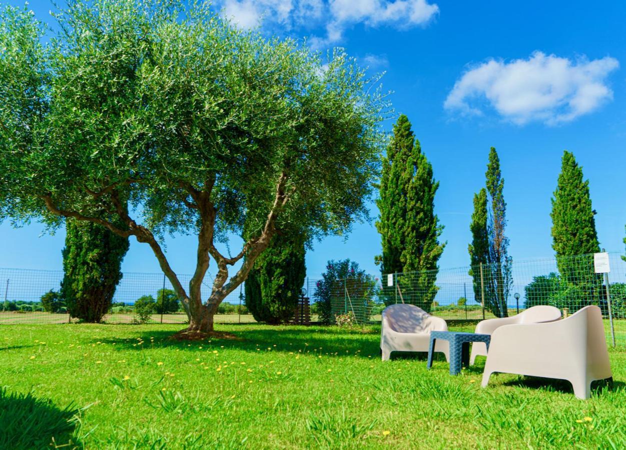 Appartamenti In Residence Villa Santa Maria San Vincenzo Extérieur photo