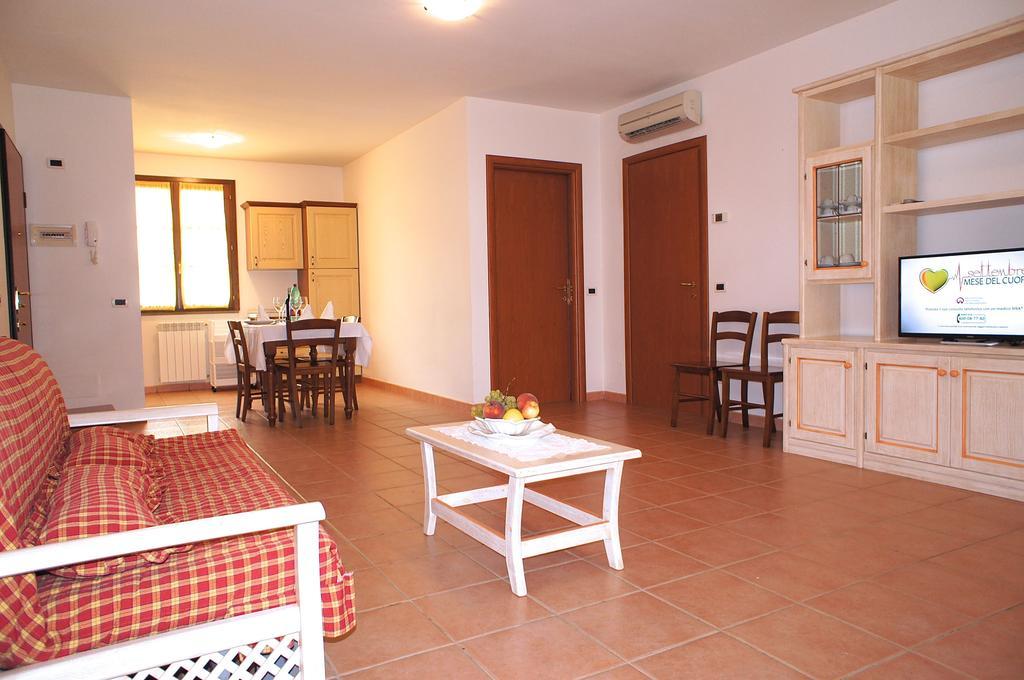 Appartamenti In Residence Villa Santa Maria San Vincenzo Extérieur photo
